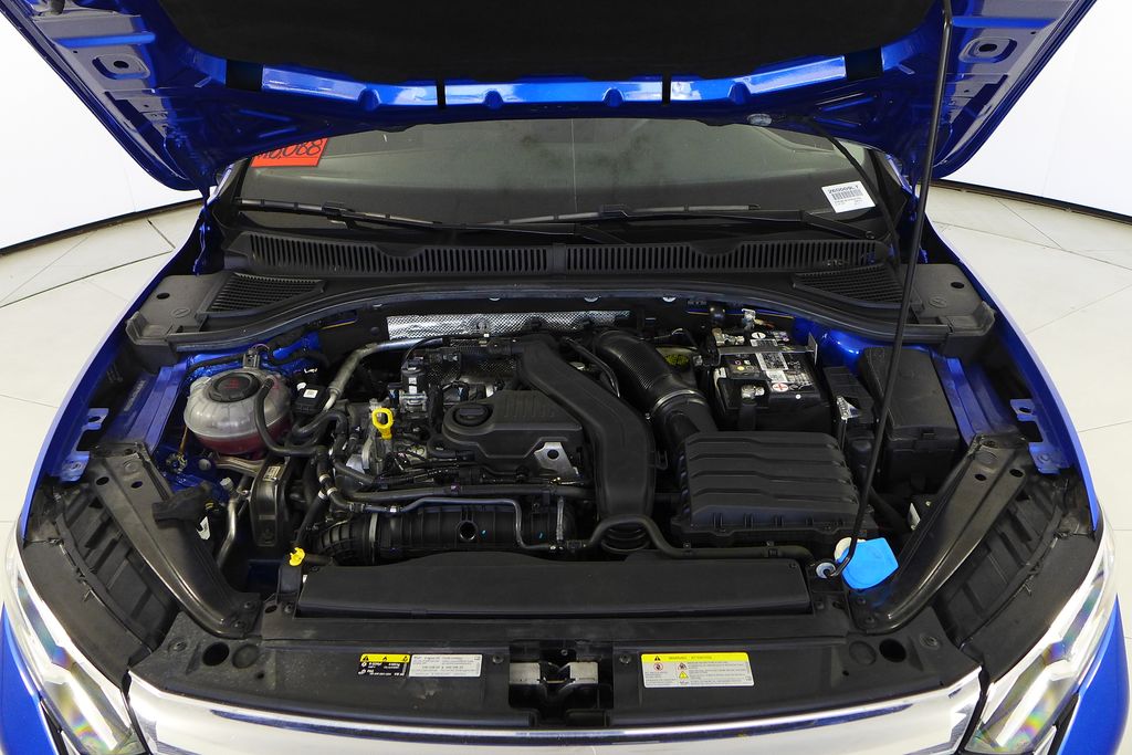 Thumbnail: 2023 Volkswagen Jetta - 6