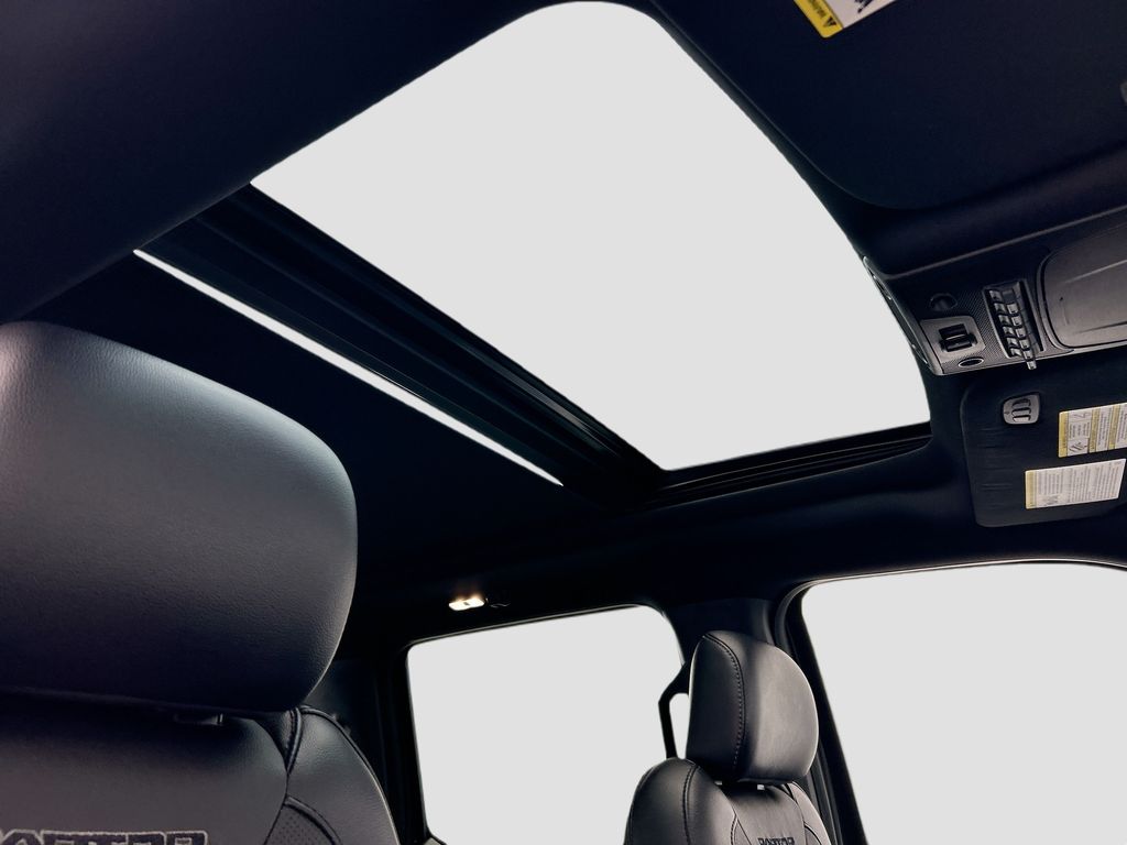 Thumbnail: 2018 Ford F-150 - 21