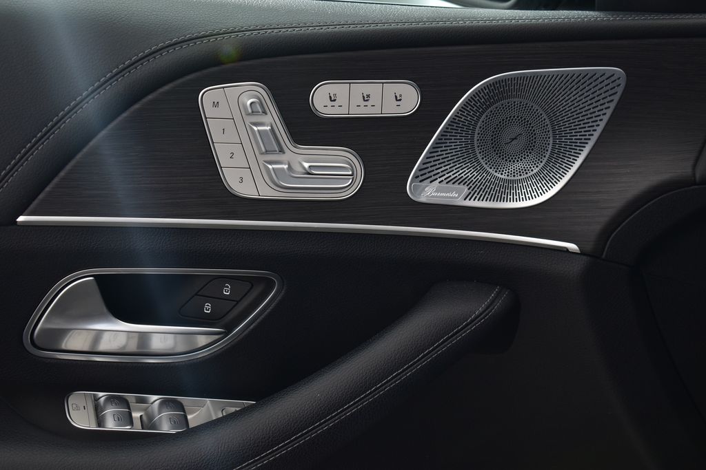 Thumbnail: 2020 Mercedes-Benz GLS - 11