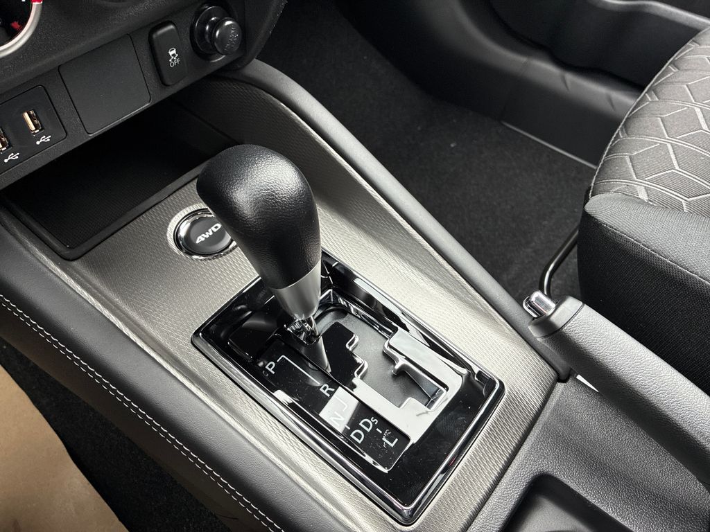 2026 Mitsubishi Outlander Sport 2.0 ES White at Auto Express Mitsubishi