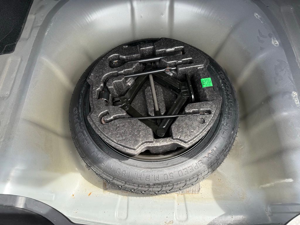 Thumbnail: 2023 Hyundai Elantra - 26