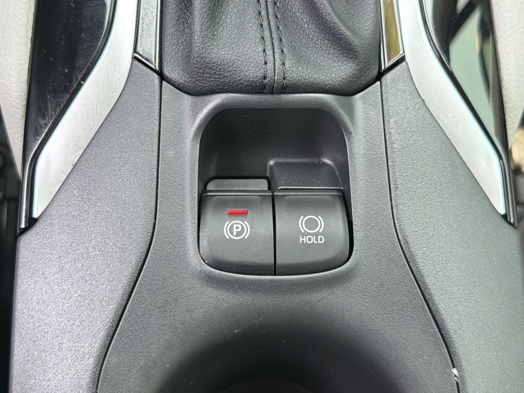 Used 2024 Toyota Corolla Cross SUV