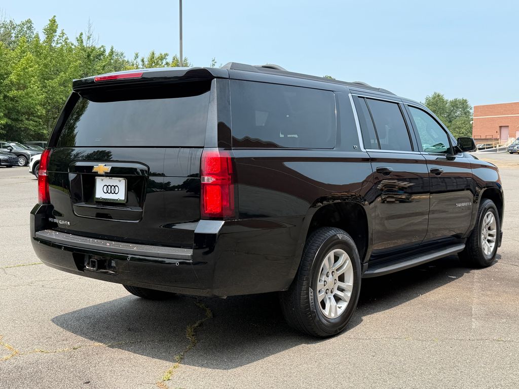 Thumbnail: 2020 Chevrolet Suburban - 6