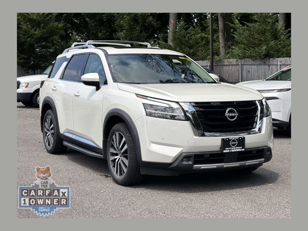 Pearl White 2022 Nissan Pathfinder SUV / Crossover All-Wheel Drive 9-Speed Automatic