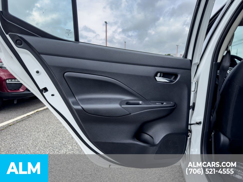 Used 2024 White Nissan 1.6 SV image 17