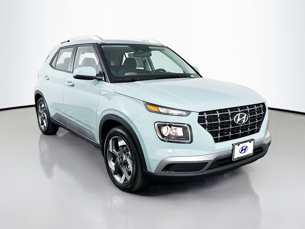 Thumbnail: 2026 Hyundai Venue - 3