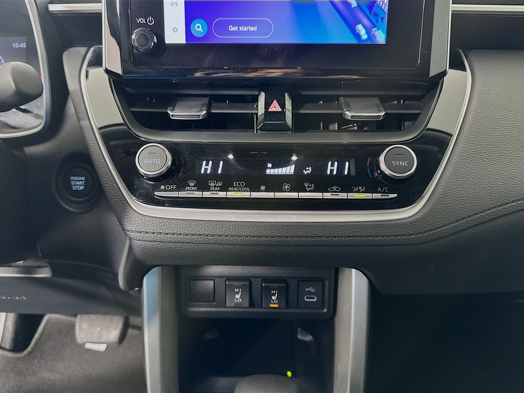 Thumbnail: 2024 Toyota Corolla Cross - 15