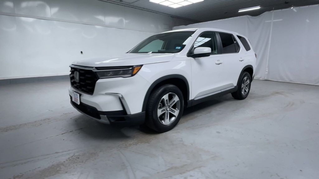 2025 Honda Pilot EX-L photo 4