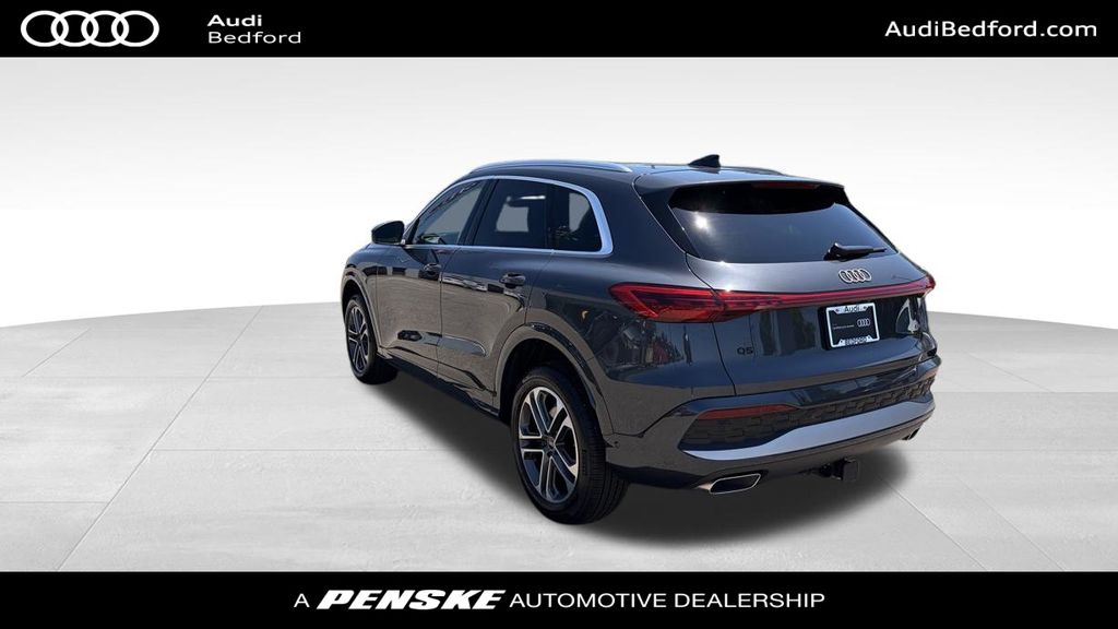 Thumbnail: 2025 Audi Q5 - 6