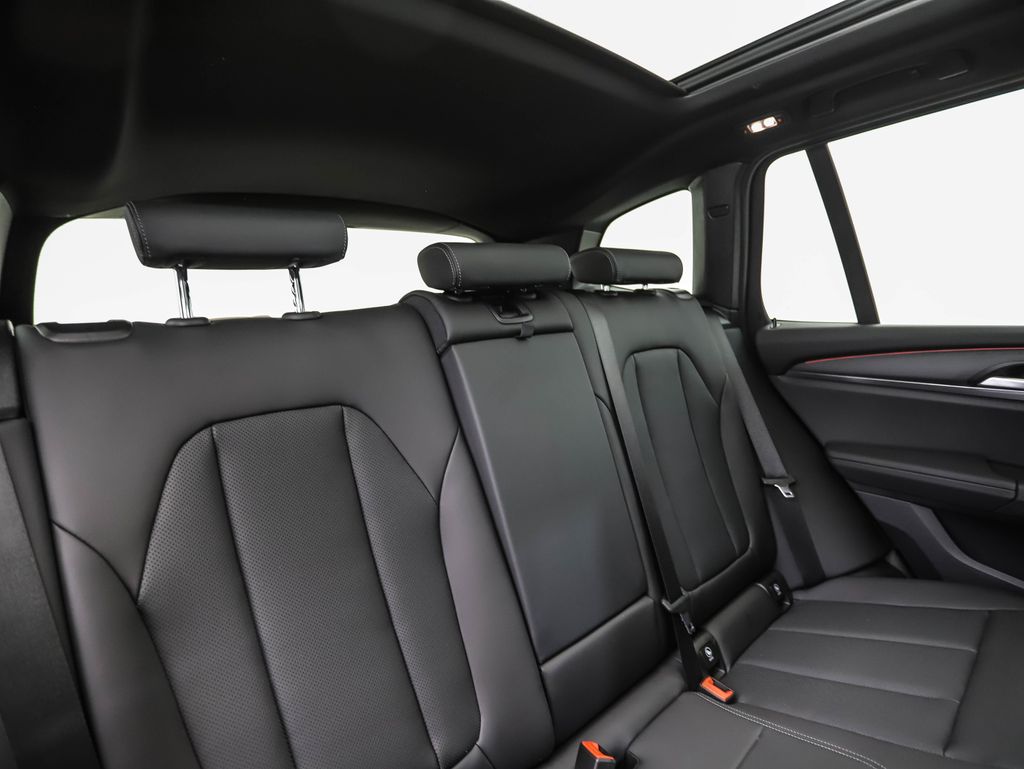 Thumbnail: 2023 BMW X3 - 28