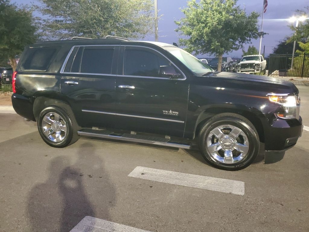 Used Car 2019 Chevrolet Tahoe  Lt For Sale Under $30,000 In Austin, Texas