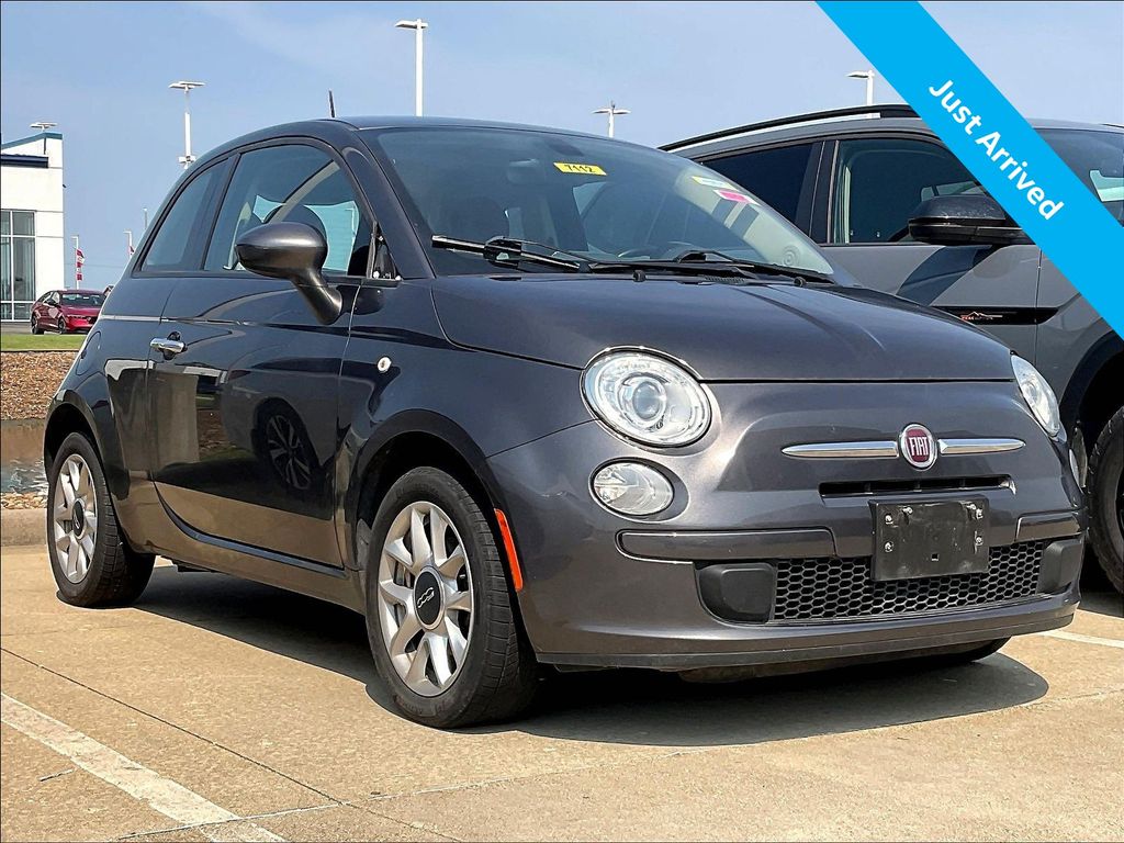  2017 FIAT 500 Pop Hatchback FWD   