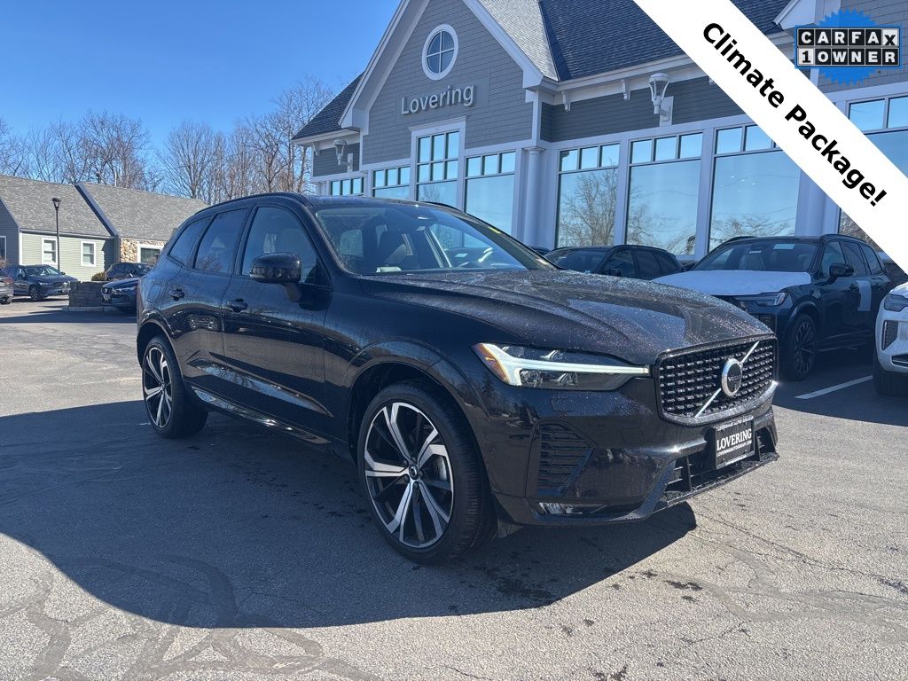 Onyx Black Metallic 2025 Volvo XC60 B5 Ultra Dark Theme AWD SUV / Crossover All-Wheel Drive Automatic