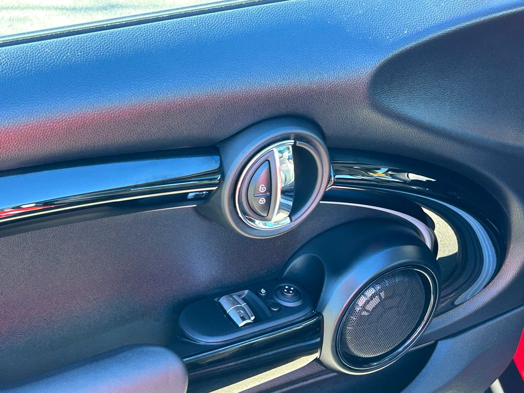 Thumbnail: 2024 MINI Cooper - 12