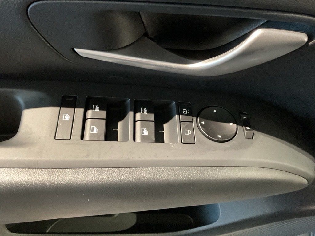 New 2026 Gray Hyundai SEL image 9