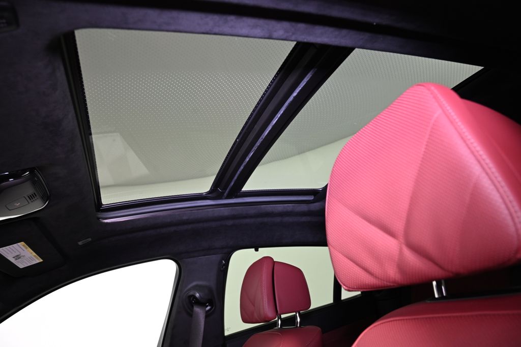 Thumbnail: 2026 BMW X6 - 21