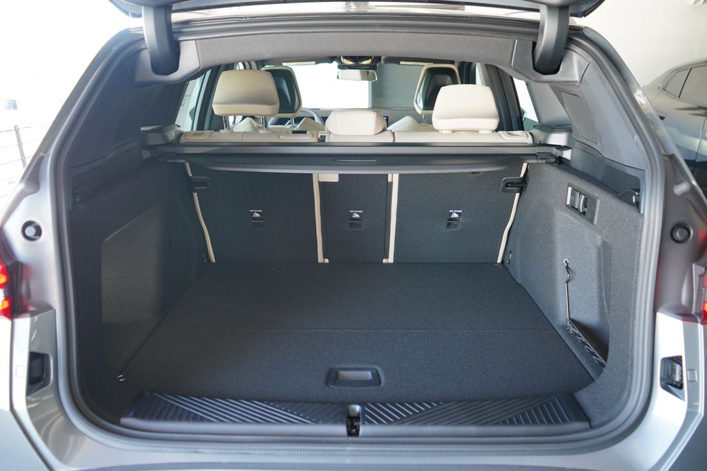 Thumbnail: 2026 BMW X3 - 22