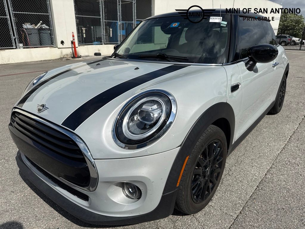 White Silver 2021 MINI Cooper Hatchback Front-Wheel Drive 7-Speed Automatic