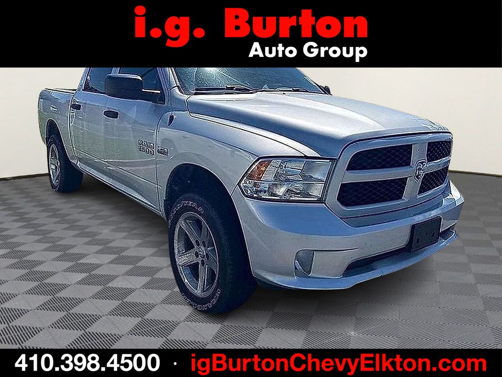 2016 RAM 1500 Express Crew Cab 4WD