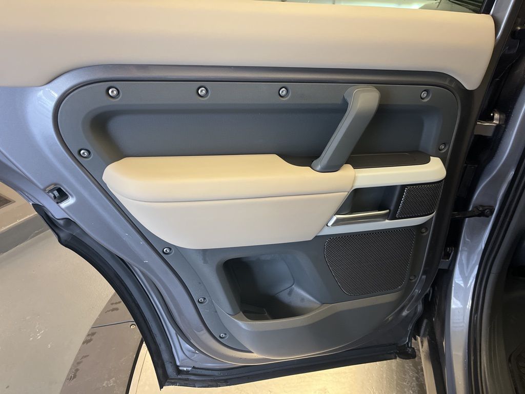 Thumbnail: 2024 Land Rover Defender - 22