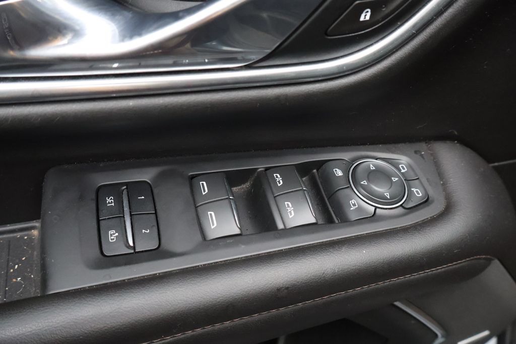 Thumbnail: 2021 Chevrolet Tahoe - 17