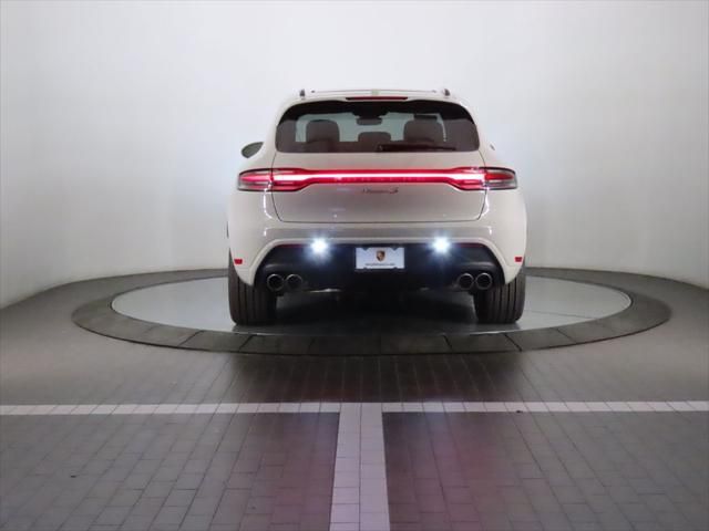 Thumbnail: 2026 Porsche Macan - 6