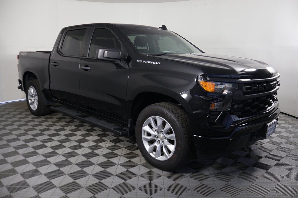 Thumbnail: 2022 Chevrolet Silverado 1500 - 2