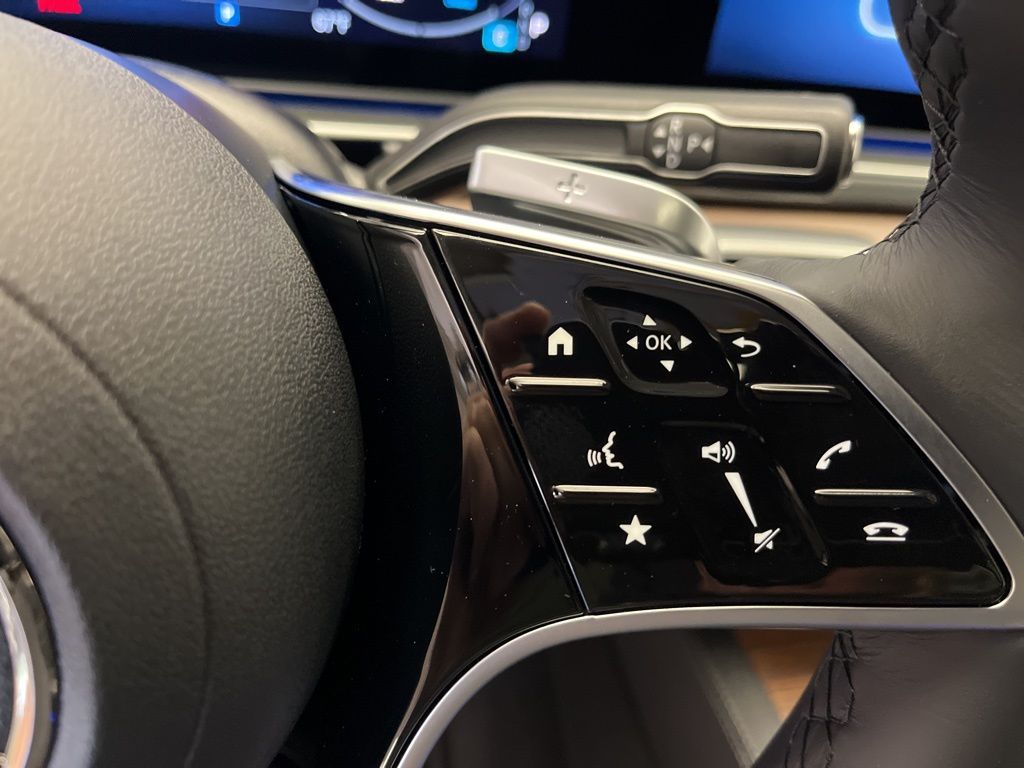 Thumbnail: 2026 Mercedes-Benz GLS - 15