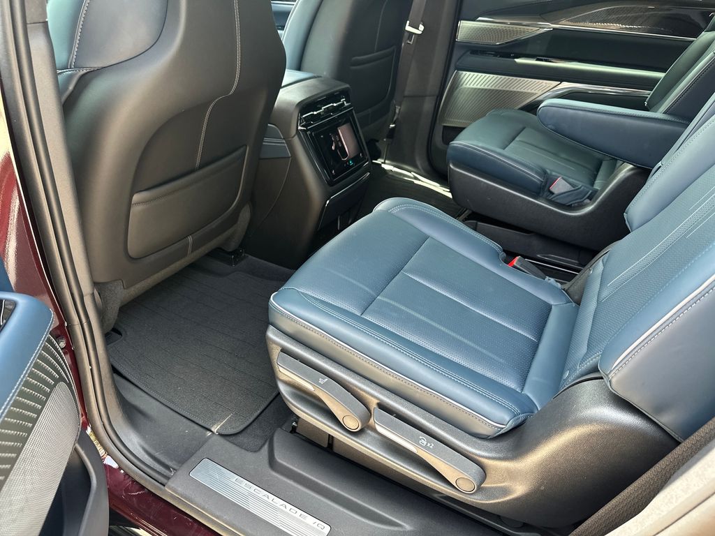 Used Car 2025 Cadillac Escalade Iq  Luxury 2 For Sale Under $110,000 In Austin, Texas