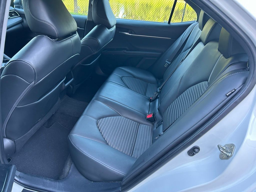 Thumbnail: 2020 Toyota Camry - 13