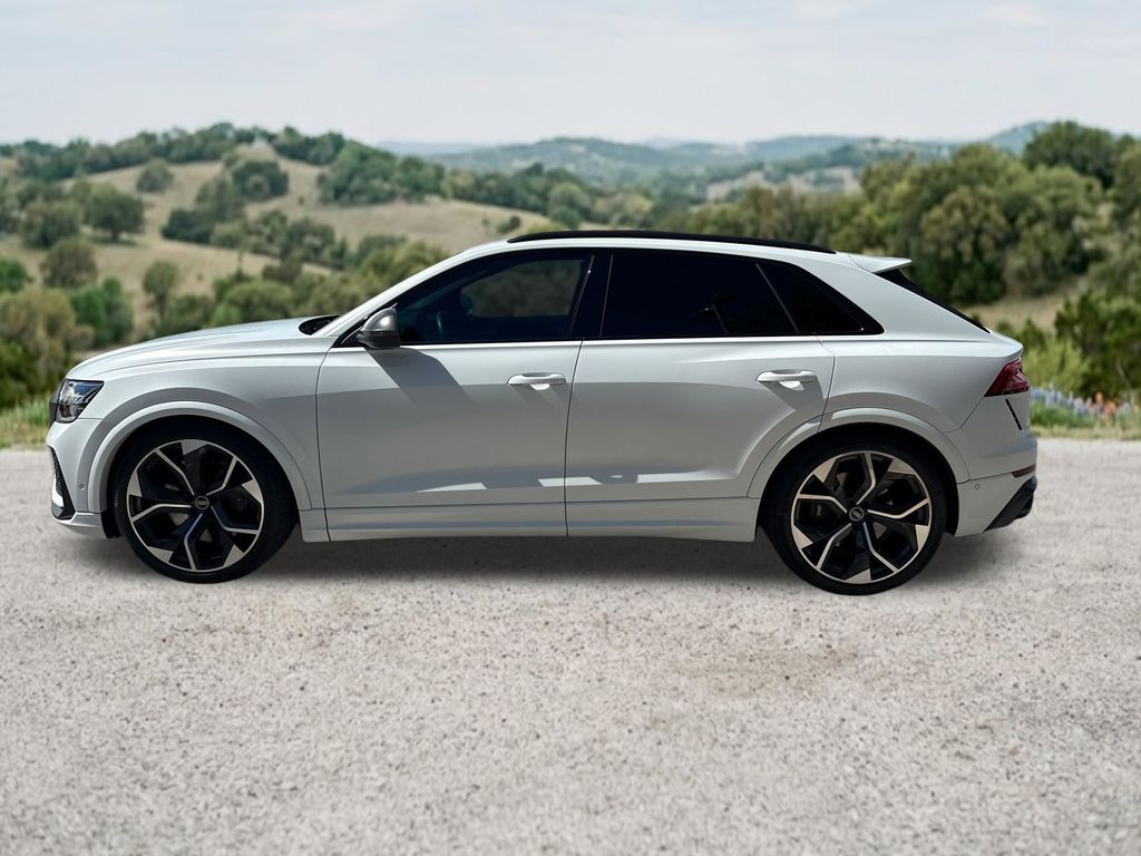 Used Car 2023 Audi Rs Q8  4.0t For Sale Under $100,000 In Austin, Texas