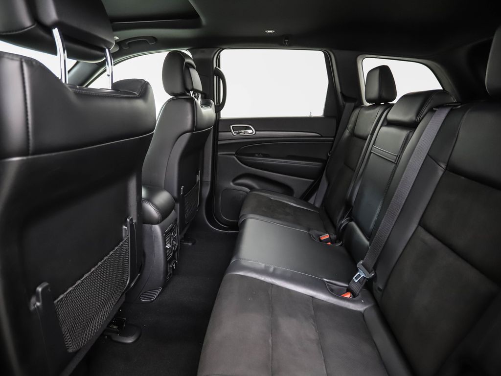 Thumbnail: 2020 Jeep Grand Cherokee - 22