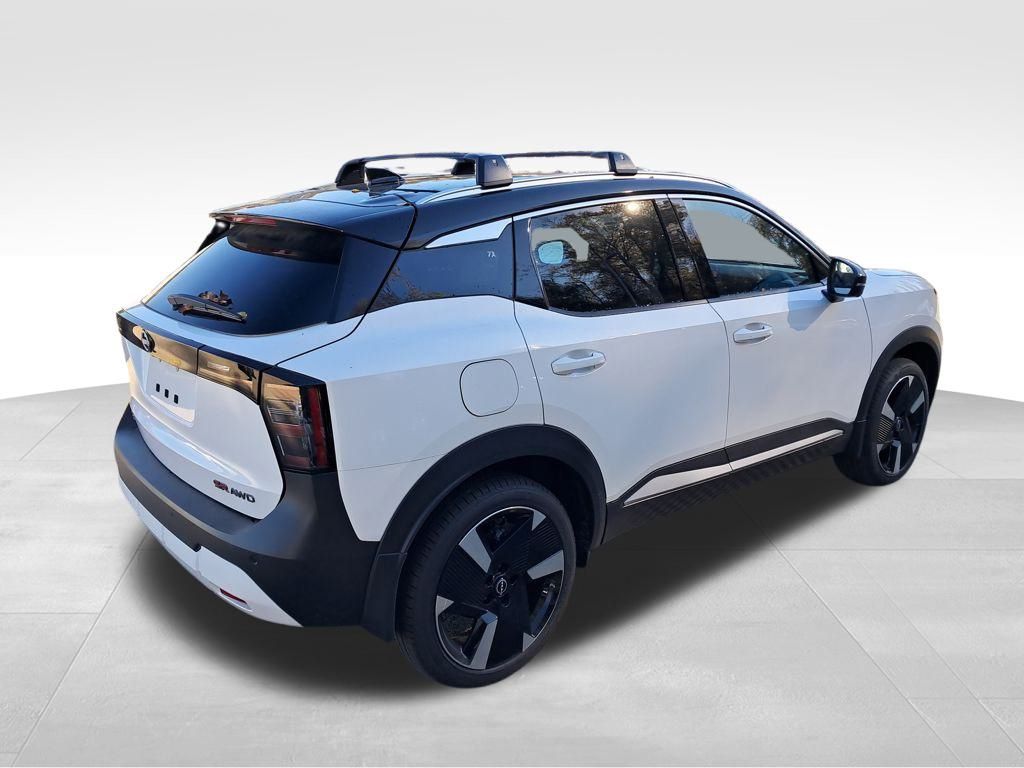 2026 Nissan Kicks SR White at South Hills Kia