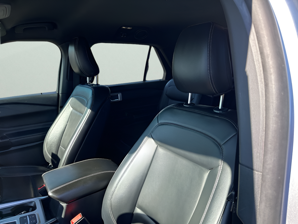 Used Car 2020 Ford Explorer  Xlt For Sale Under $25,000 In Austin, Texas