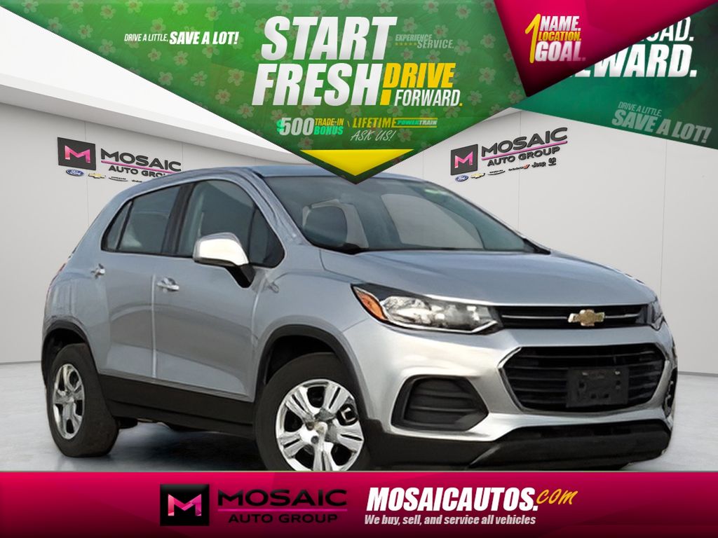 Silver Ice Metallic 2018 Chevrolet Trax LS FWD SUV / Crossover Front-Wheel Drive 6-Speed Automatic
