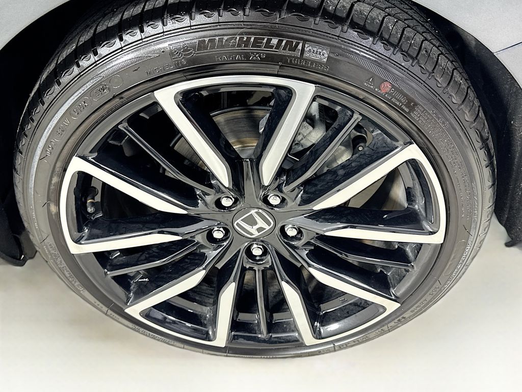Used Car 2025 Honda Accord Hybrid  Touring For Sale Under $40,000 In Austin, Texas