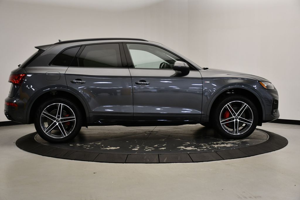 2025 Audi Q5  6