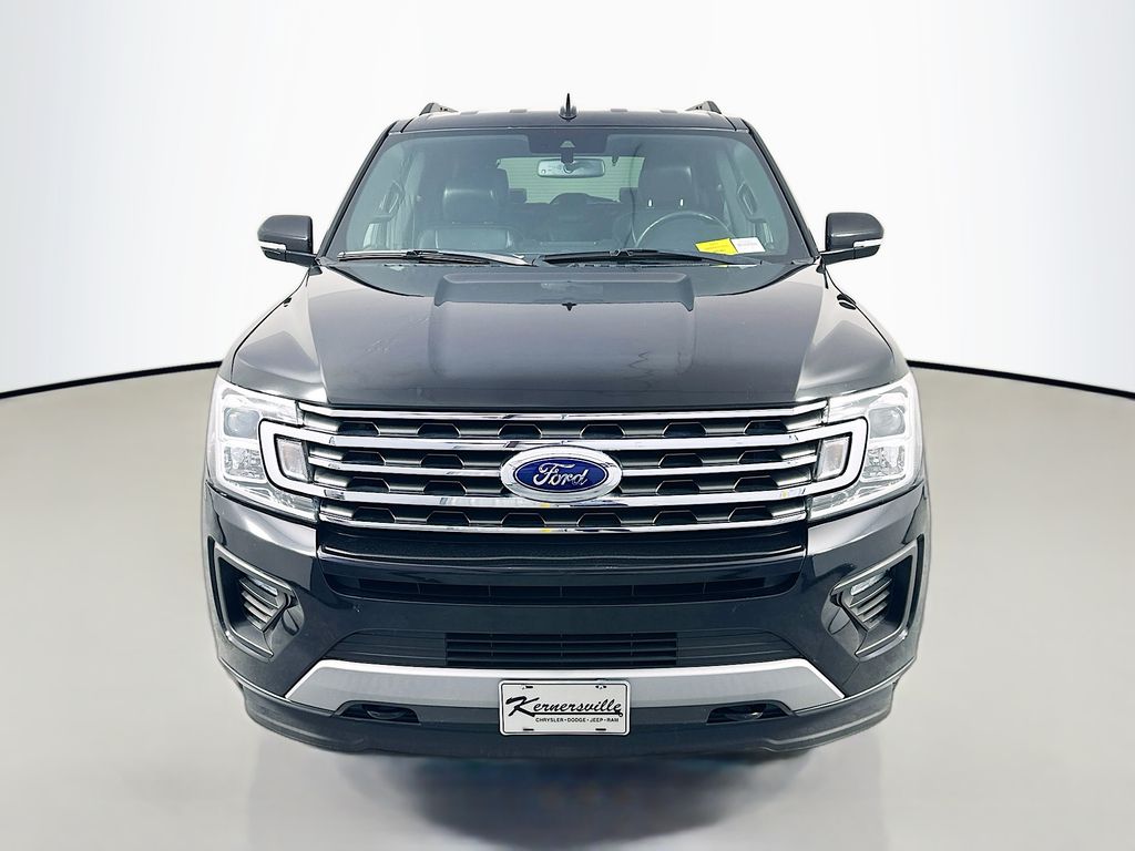 Used 2019 Black Ford XLT image 2