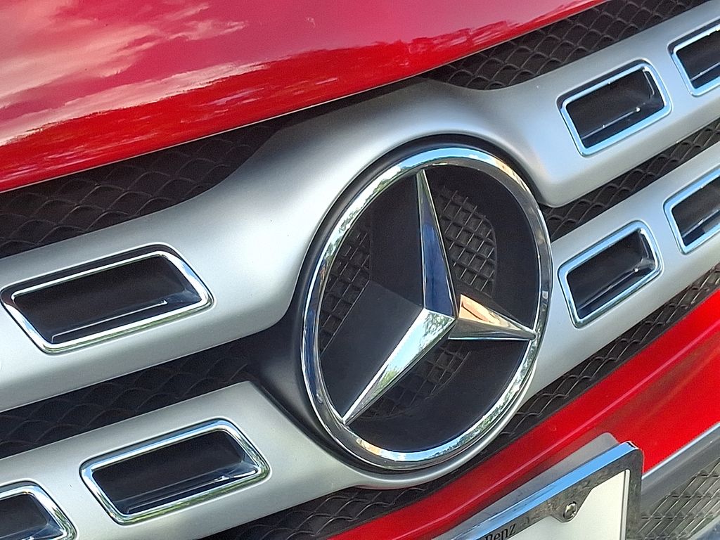 Thumbnail: 2019 Mercedes-Benz GLA - 29