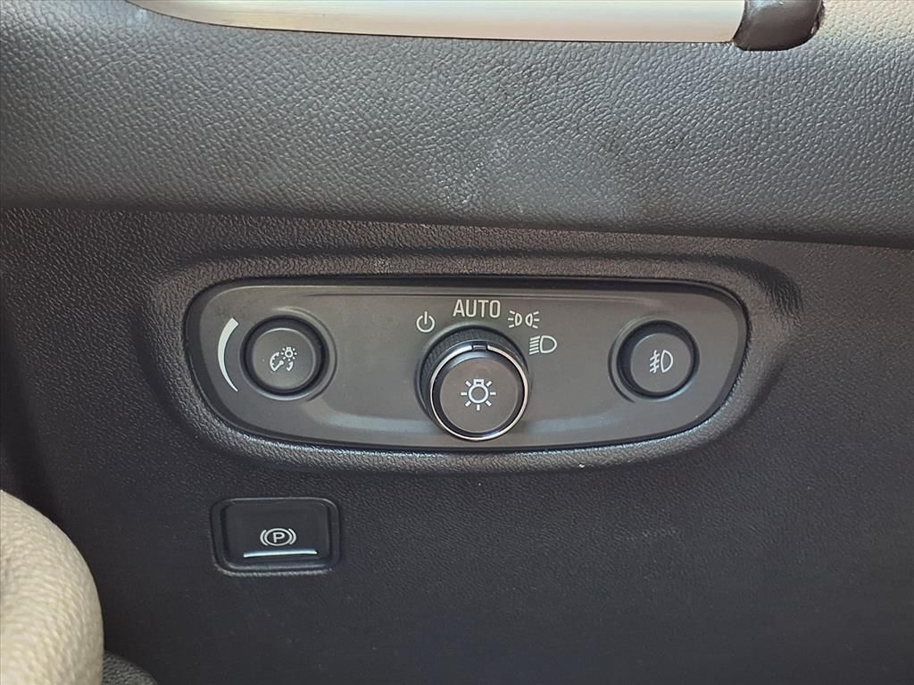 2024 GMC Terrain SLT White at Texan Dodge Chrysler Jeep Ram