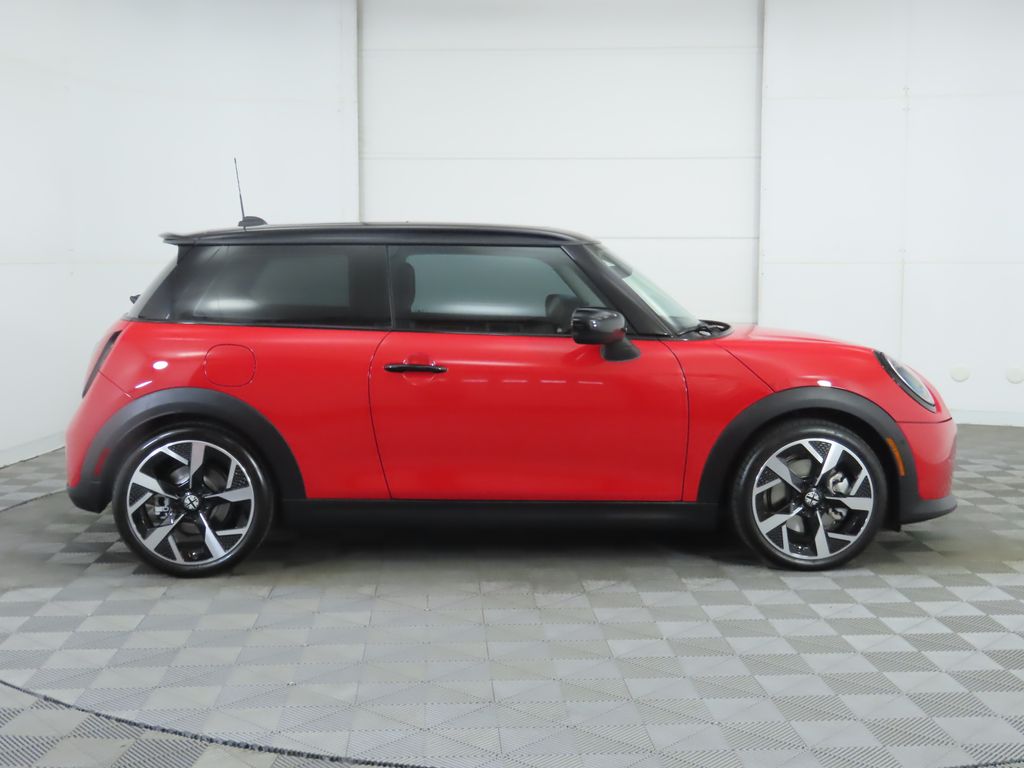 Thumbnail: 2025 MINI Cooper - 4