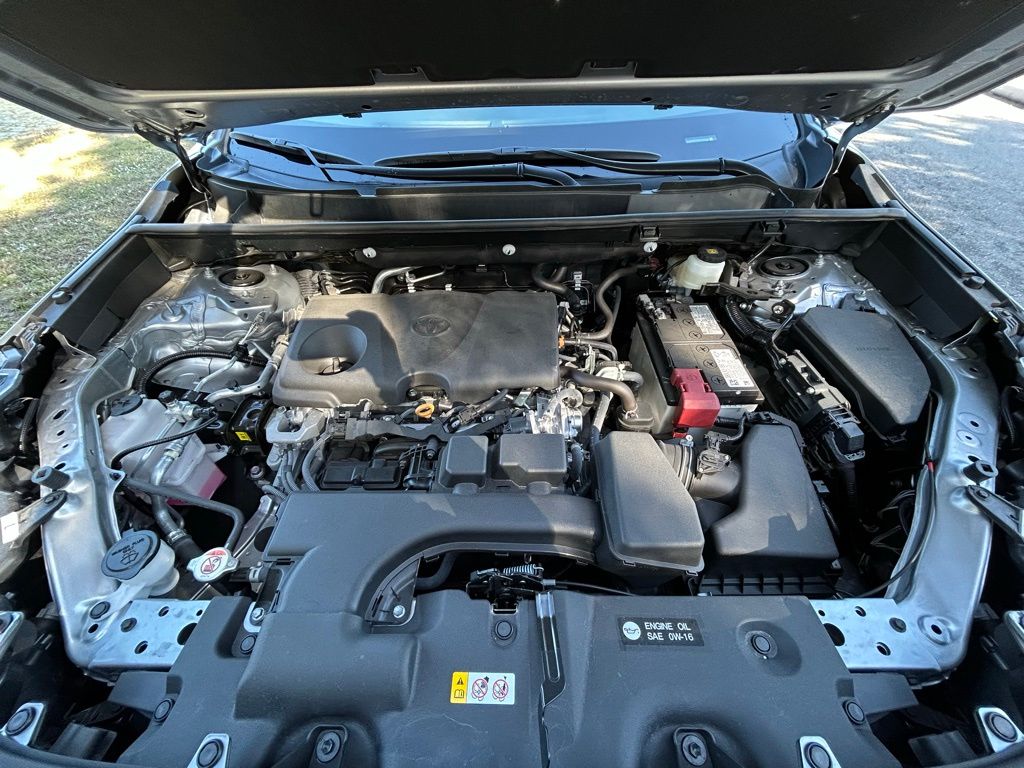 Thumbnail: 2025 Toyota RAV4 - 11