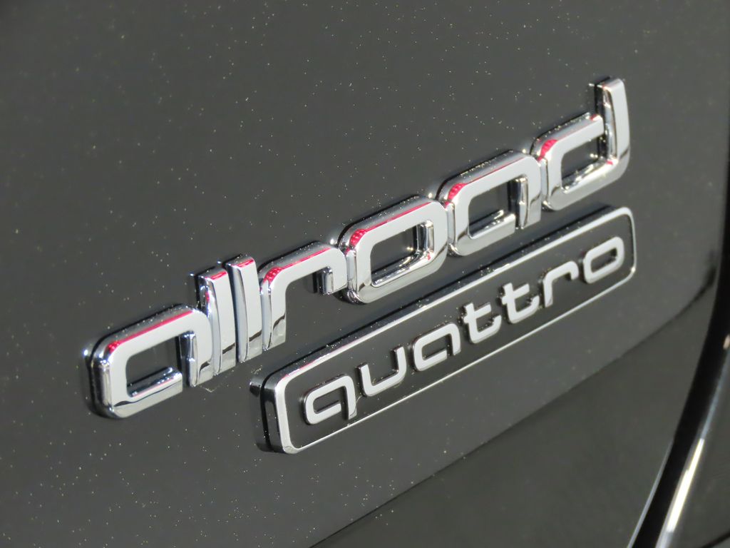 Thumbnail: 2026 Audi A6 - 10