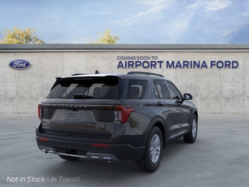 2025 Ford Explorer Active 9