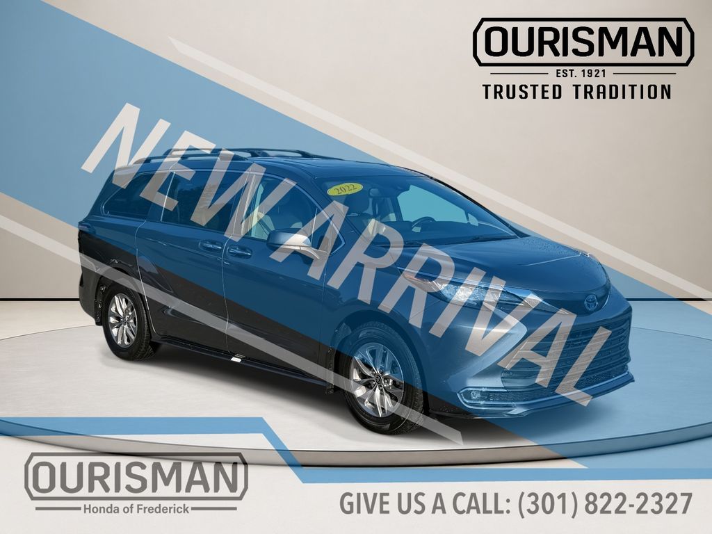 Predawn Gray Mica 2022 Toyota Sienna Minivan Front-Wheel Drive Continuously Variable Transmission