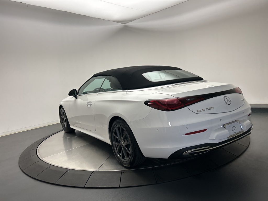 Thumbnail: 2026 Mercedes-Benz CLE - 5