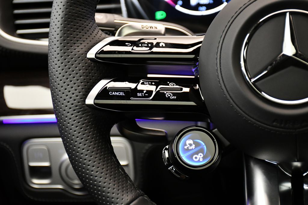 Thumbnail: 2026 Mercedes-Benz GLE - 24