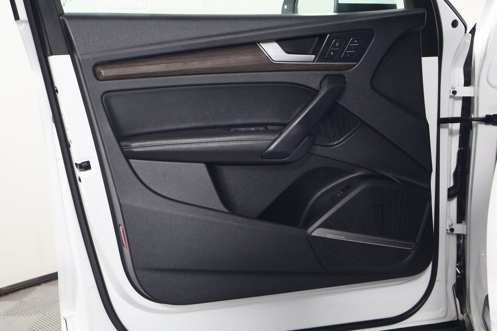 Thumbnail: 2024 Audi Q5 - 12