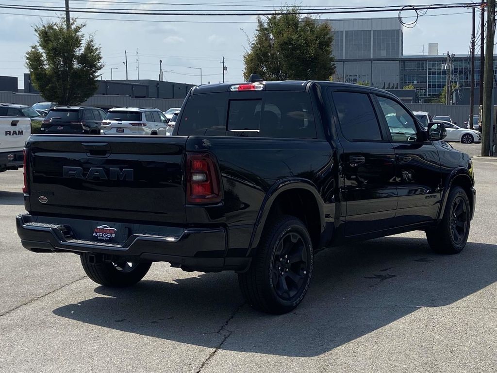 2025 Ram 1500 Big Horn Lone Star photo 3