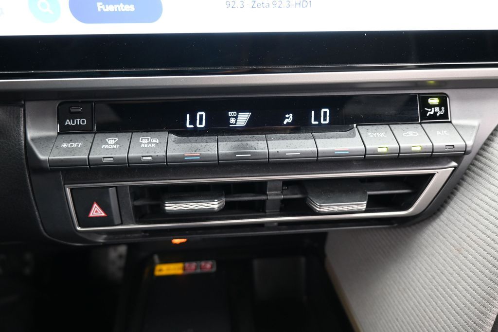 Used 2025 Heavy Metal Toyota SE image 23